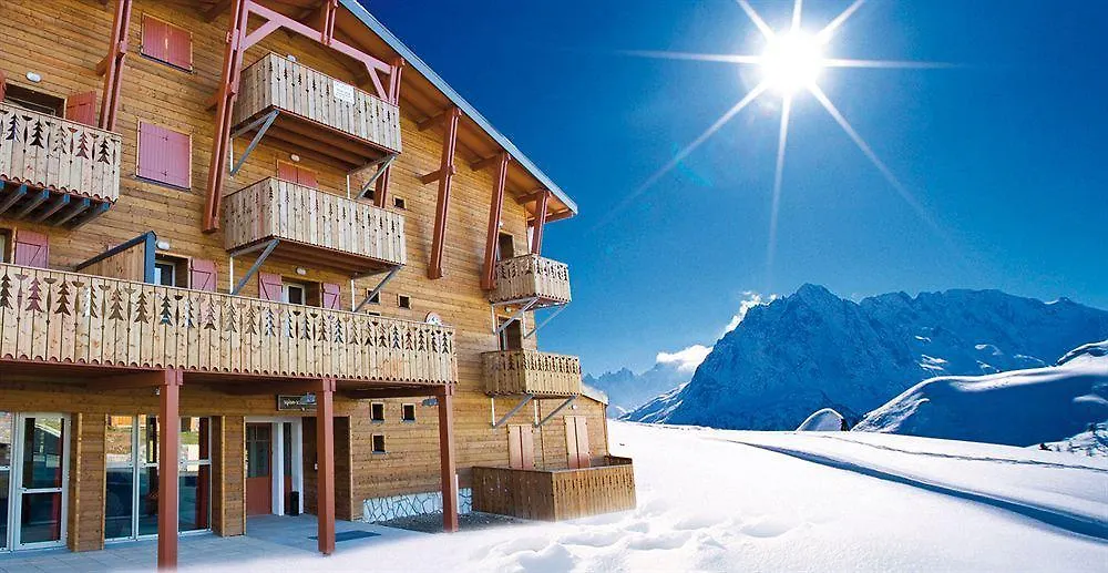 Apartment Residence Lagrange Prestige Les Chalets De L'Adet Saint-Lary-Soulan France