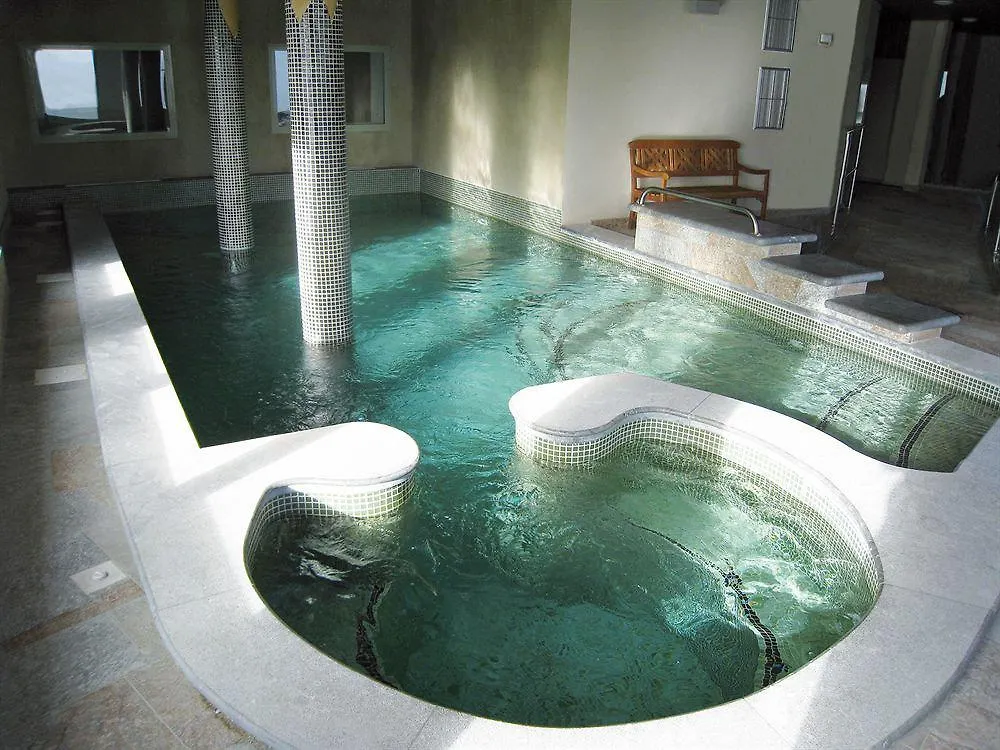 Residence Lagrange Prestige Les Chalets De L'Adet サン・ラリー・スラン アパート
